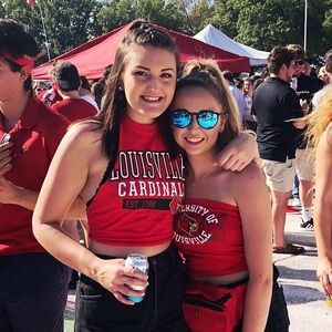 Meet your Posher, Mikayla